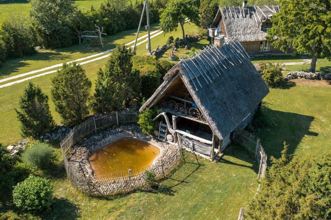 Villa Kadariku Tourism Farm Sakla Exterior foto