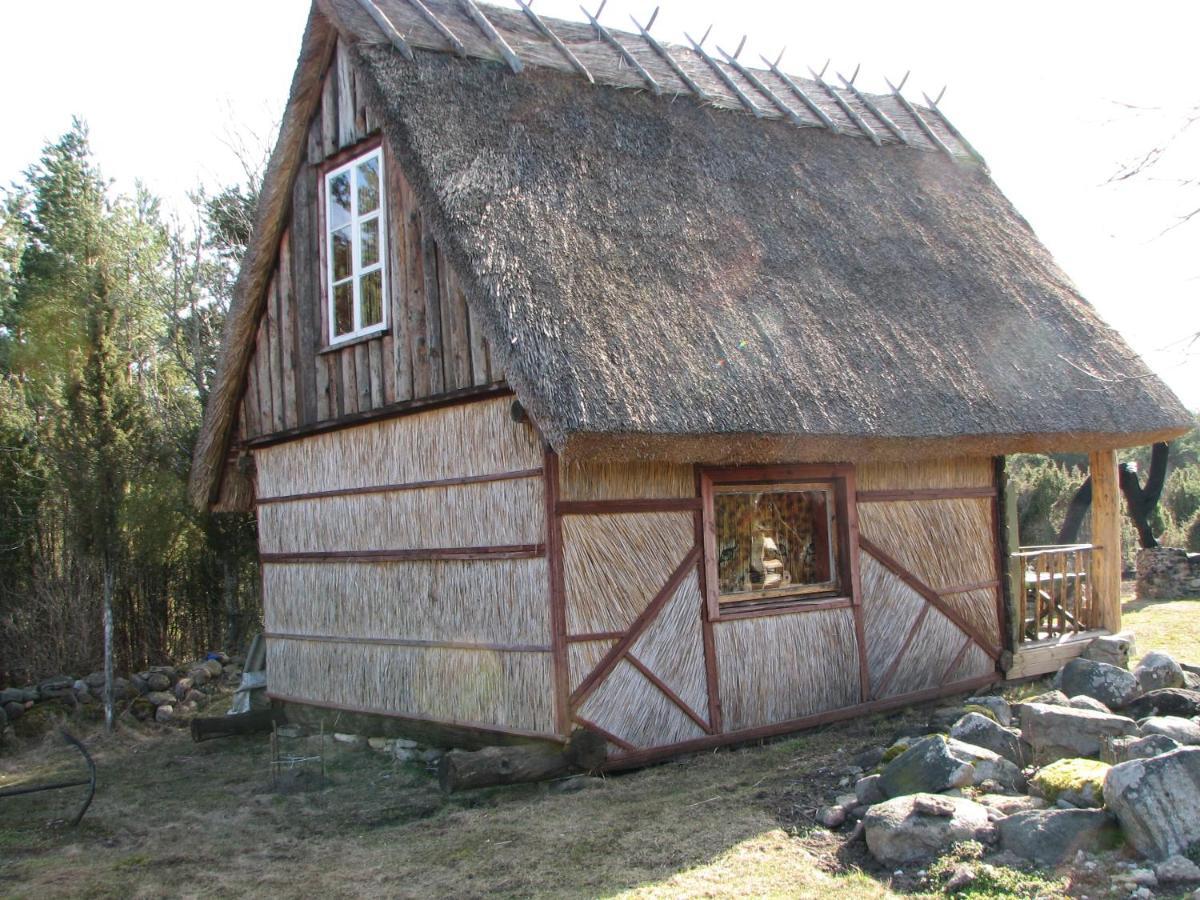 Villa Kadariku Tourism Farm Sakla Exterior foto
